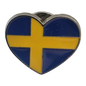 Pin swedish flag heart
