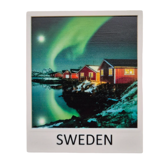 Northern Lights Souvenir Sweden Magnet with Scenic Design